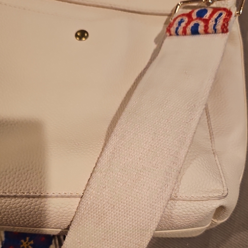 Elegant Cream Crossbody Bag with Colorful Strap - Picture 4 of 4